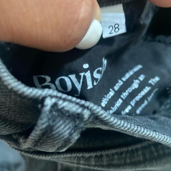 Boyish Black Distressed Jeans with Frayed Hem - Picture 5 of 15